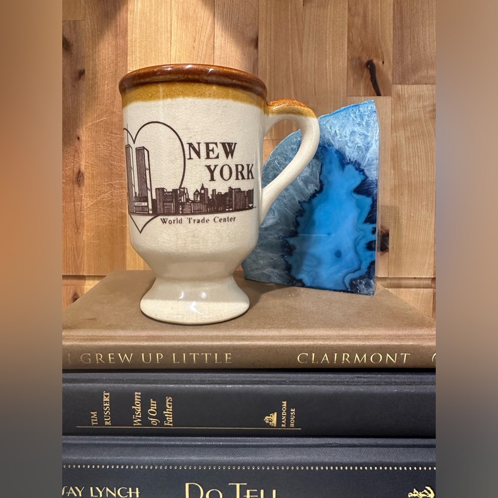 Vintage New York Mug Cup Souvenir,  Pedestal Tan Brown Glaze Rim